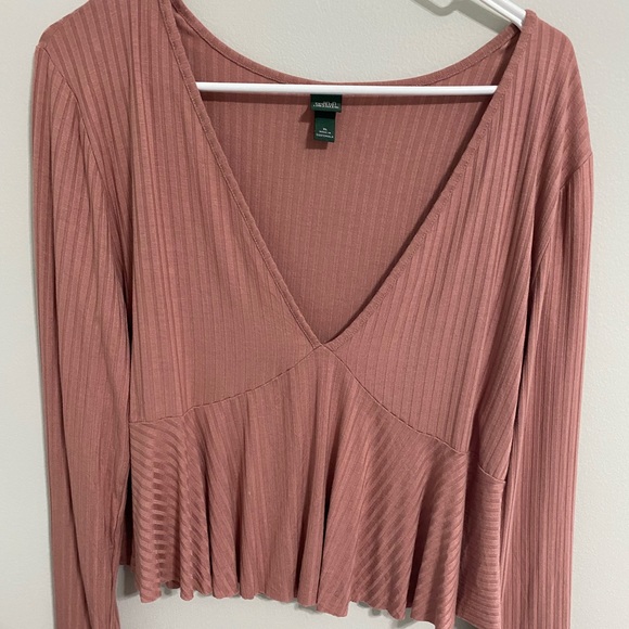 V-Neck Ribbed Long Sleeve XL - Picture 3 of 5